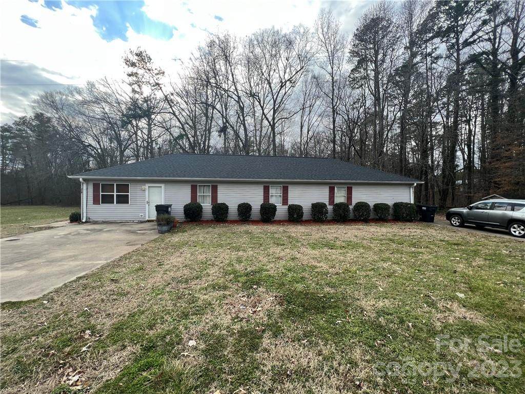 297-318 Rustic Road - Photo 1