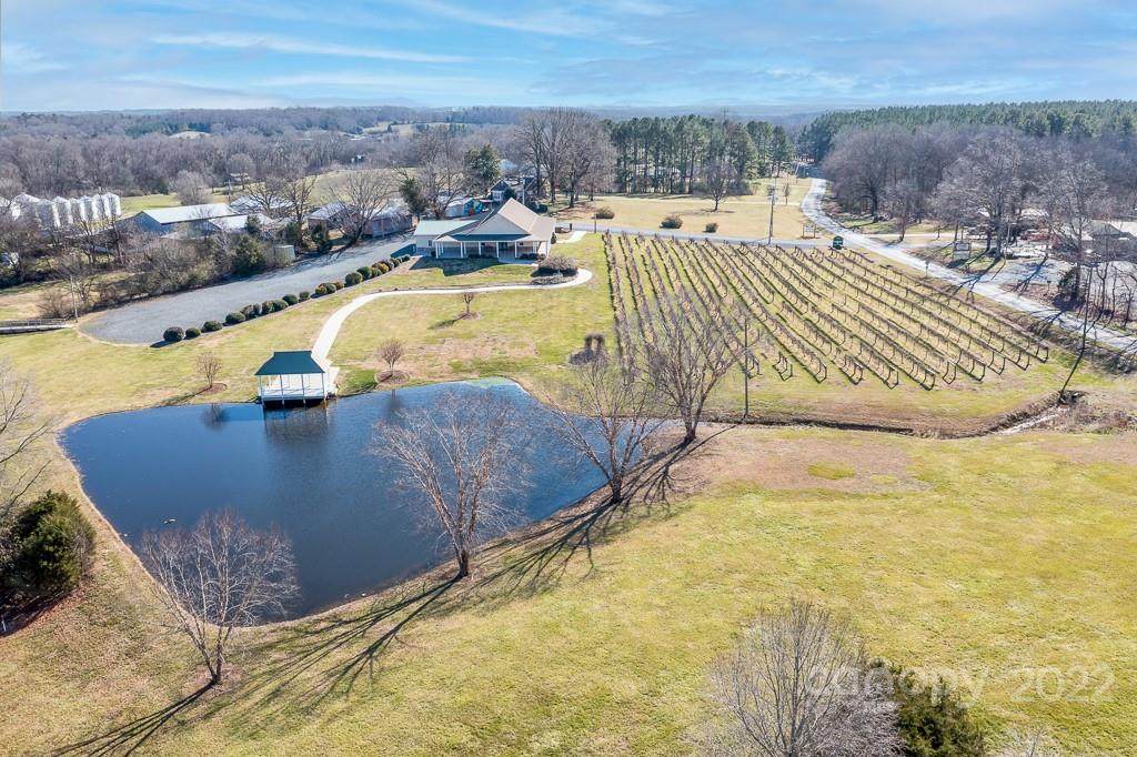 24043 Endy Road - Photo 1