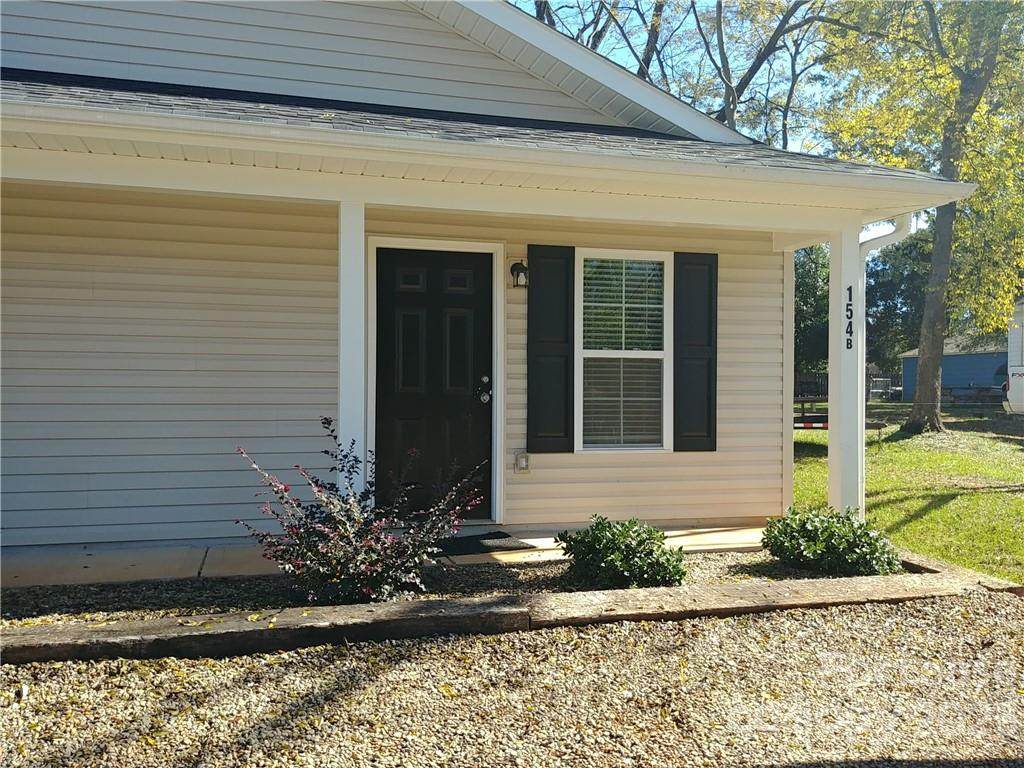 154 Seagle Street - Photo 1