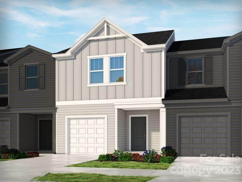 492 Tayberry Lane - Photo 1