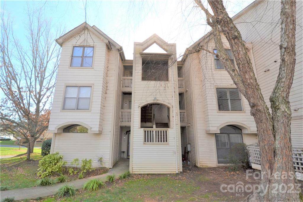 18809 Nautical Drive - Photo 1