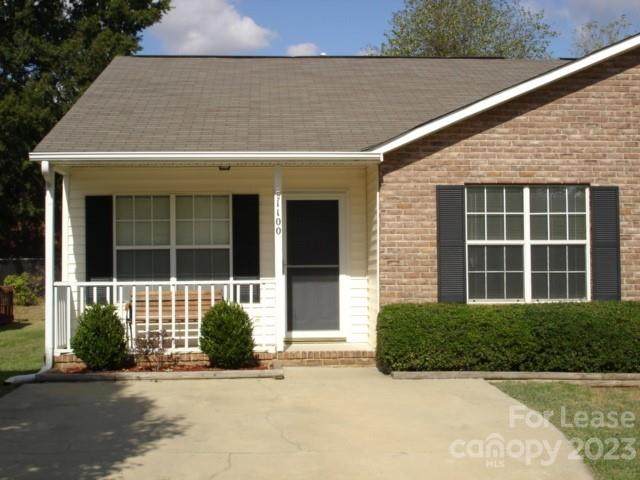 1100 Cherry Meadow Lane - Photo 1