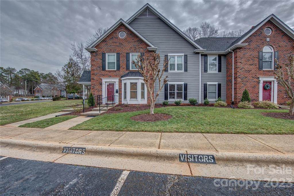 1775 Robinwood Road - Photo 1