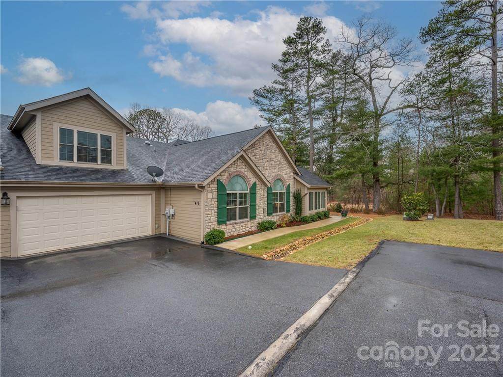 416 Summerfield Place - Photo 1