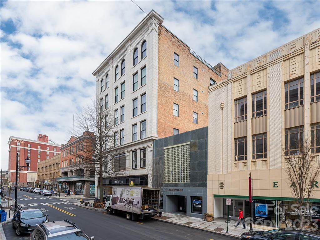 84 Walnut Street - Photo 1