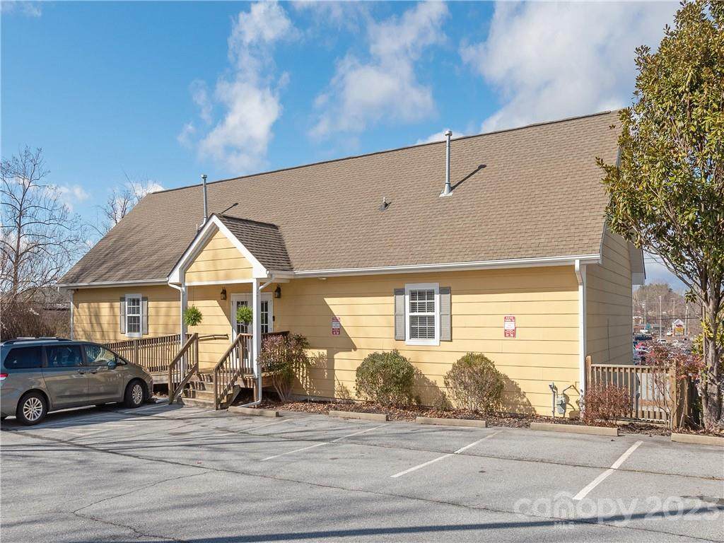 350 Chadwick Avenue - Photo 1