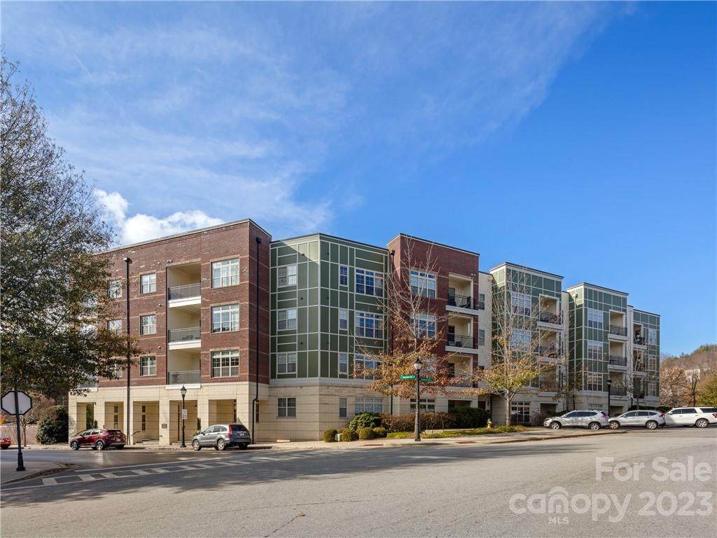 42 Schenck Parkway - Photo 1
