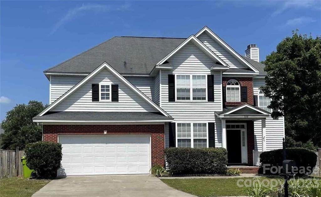 220 Catalpa Lane - Photo 1