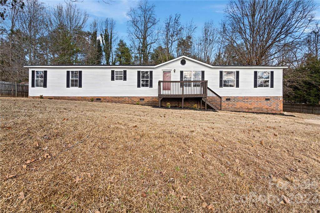 285 Vista Drive - Photo 1