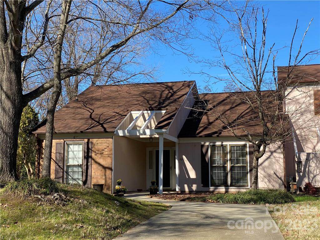 11013 Sevilla Court - Photo 1