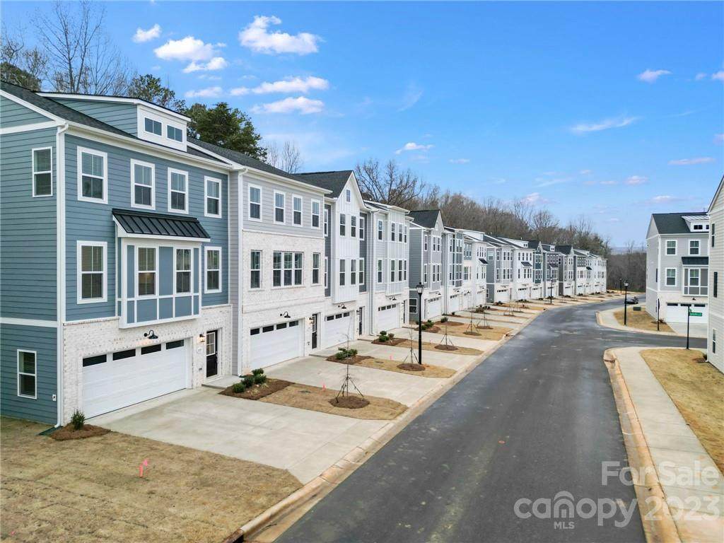 4512 Forsyth Place - Photo 1