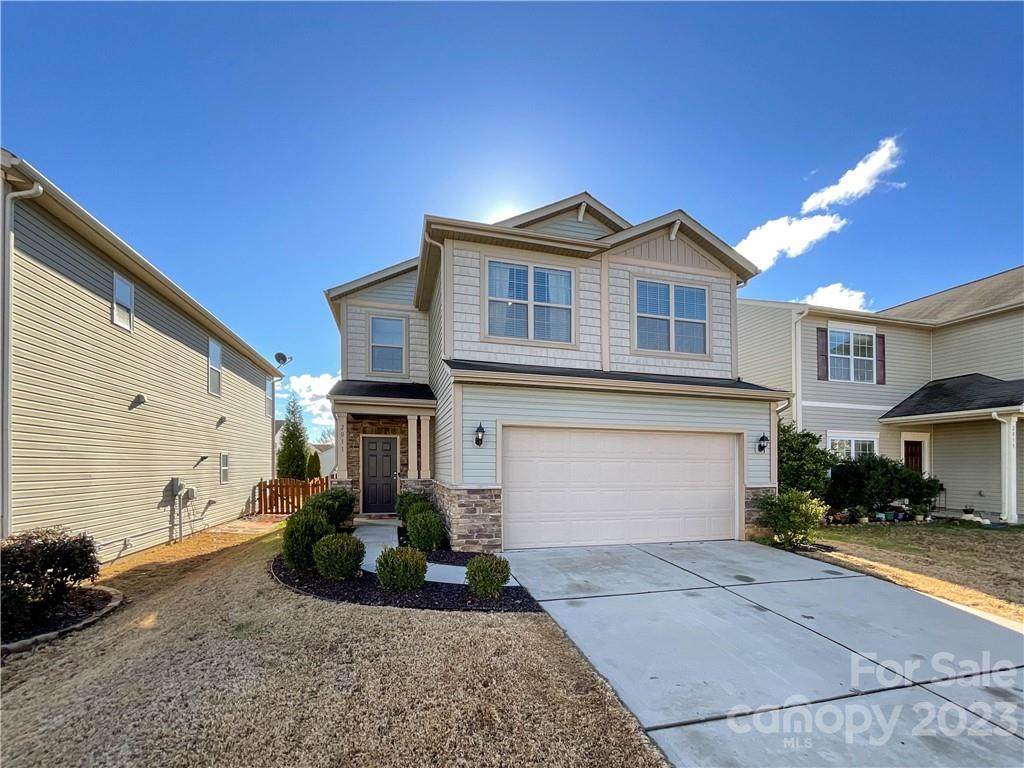 2011 Blue Iris Drive - Photo 1