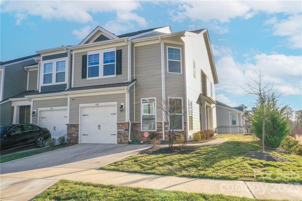 642 Cypress Glen Lane - Photo 1