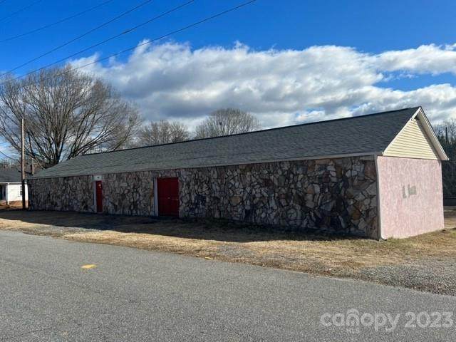 1450 17th Street - Photo 1