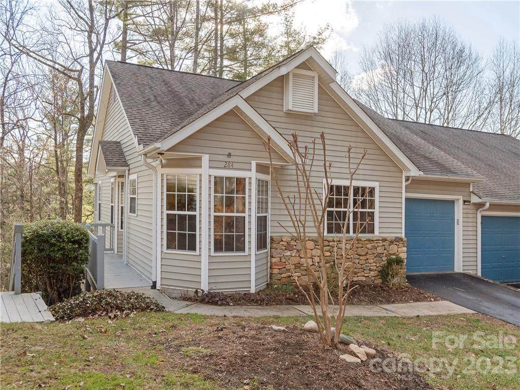 284 Laurel Park Place - Photo 1