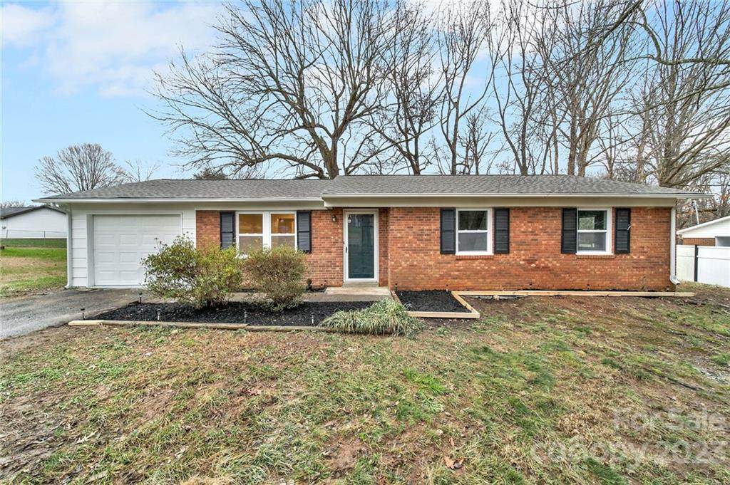 209 Valleybrook Lane - Photo 1