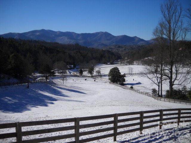 https://bt-photos.global.ssl.fastly.net/cmls/orig_boomver_1_3940243-1.jpg