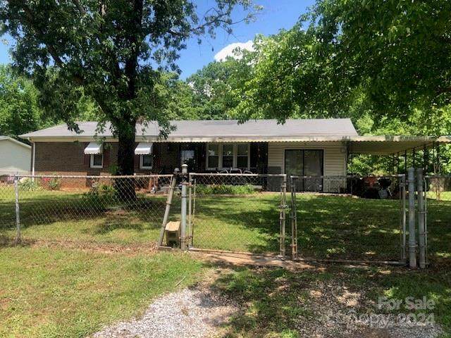 424 Kildare Drive - Photo 1