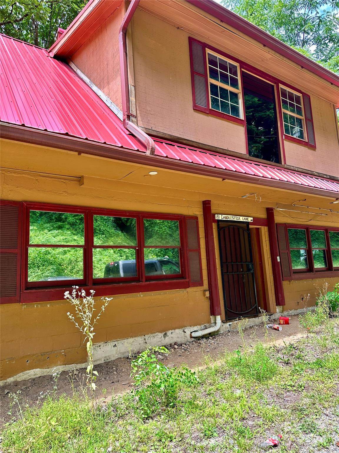 81 Candlestick Lane - Photo 1