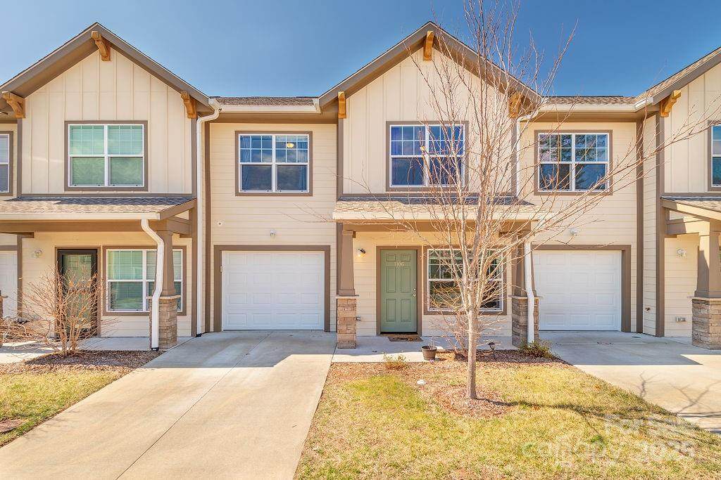 1106 Lynwood Forest Road - Photo 1