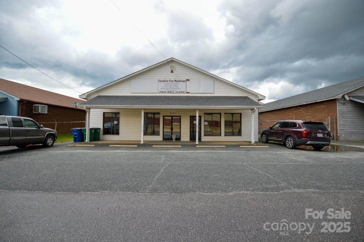 12056 Stallings Commerce Drive - Photo 1