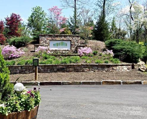 17 Franklin Trace Drive - Photo 1