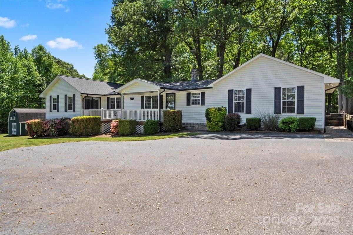 370 Shiloh Road - Photo 1