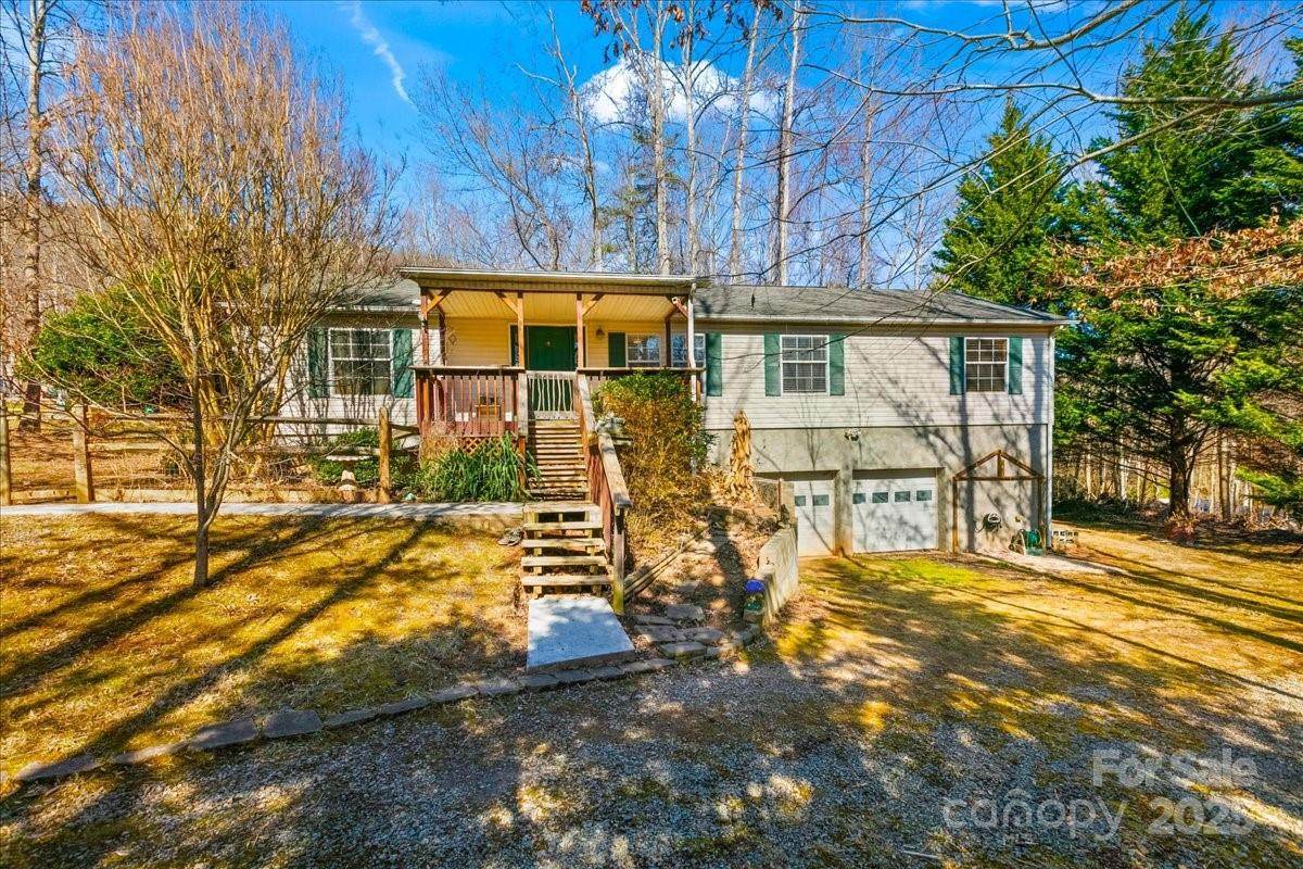 35 Evelyn Acres Drive - Photo 1