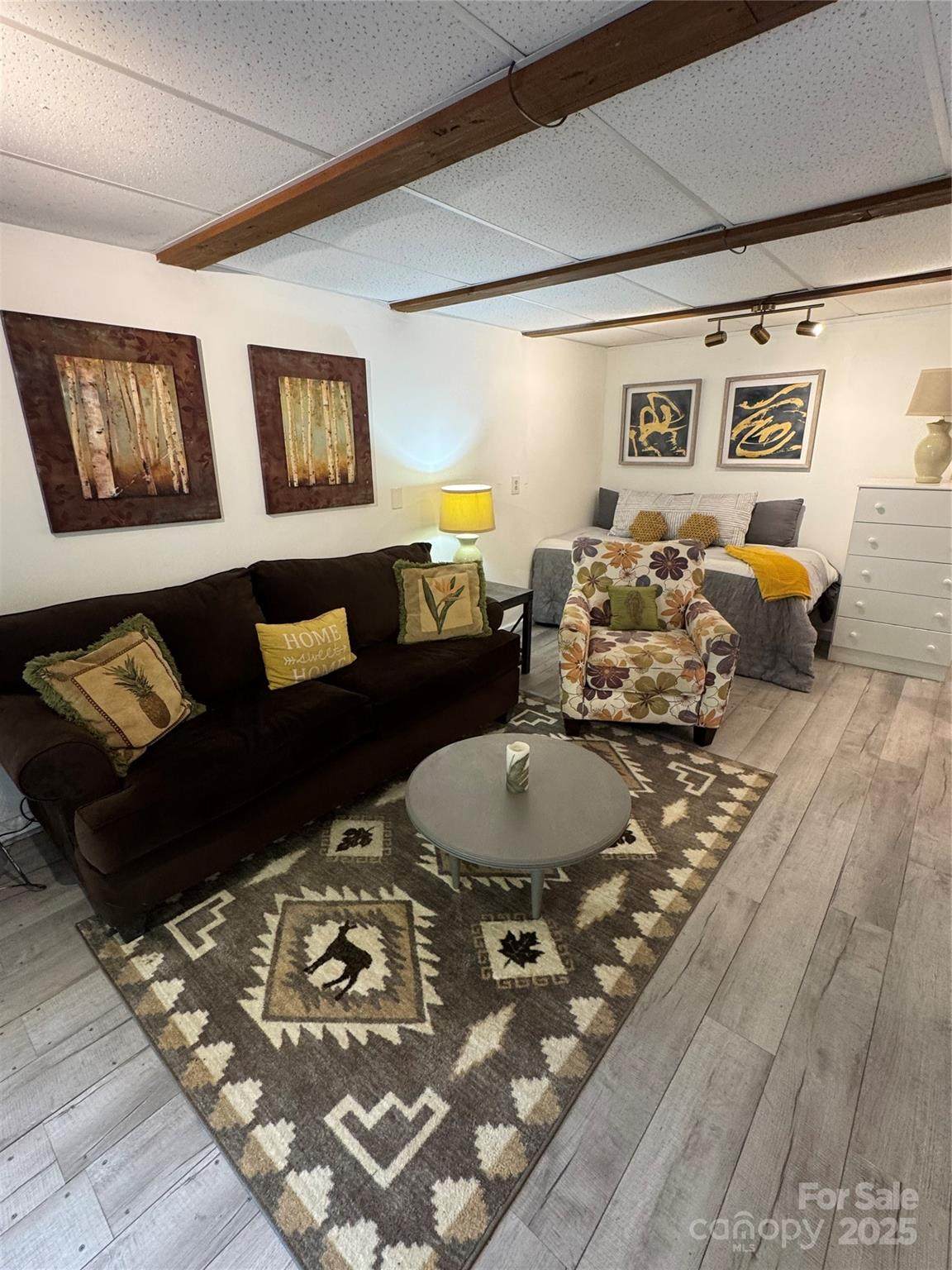 58 Creekside Drive - Photo 1