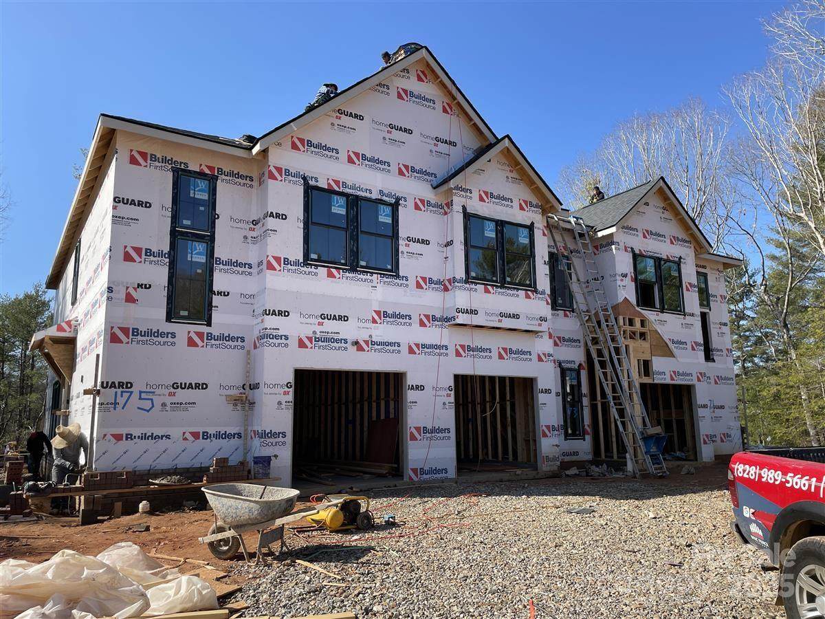 122 Collin Place - Photo 1