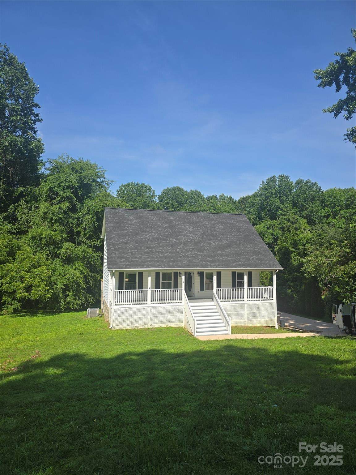 608 Sharon Drive - Photo 1