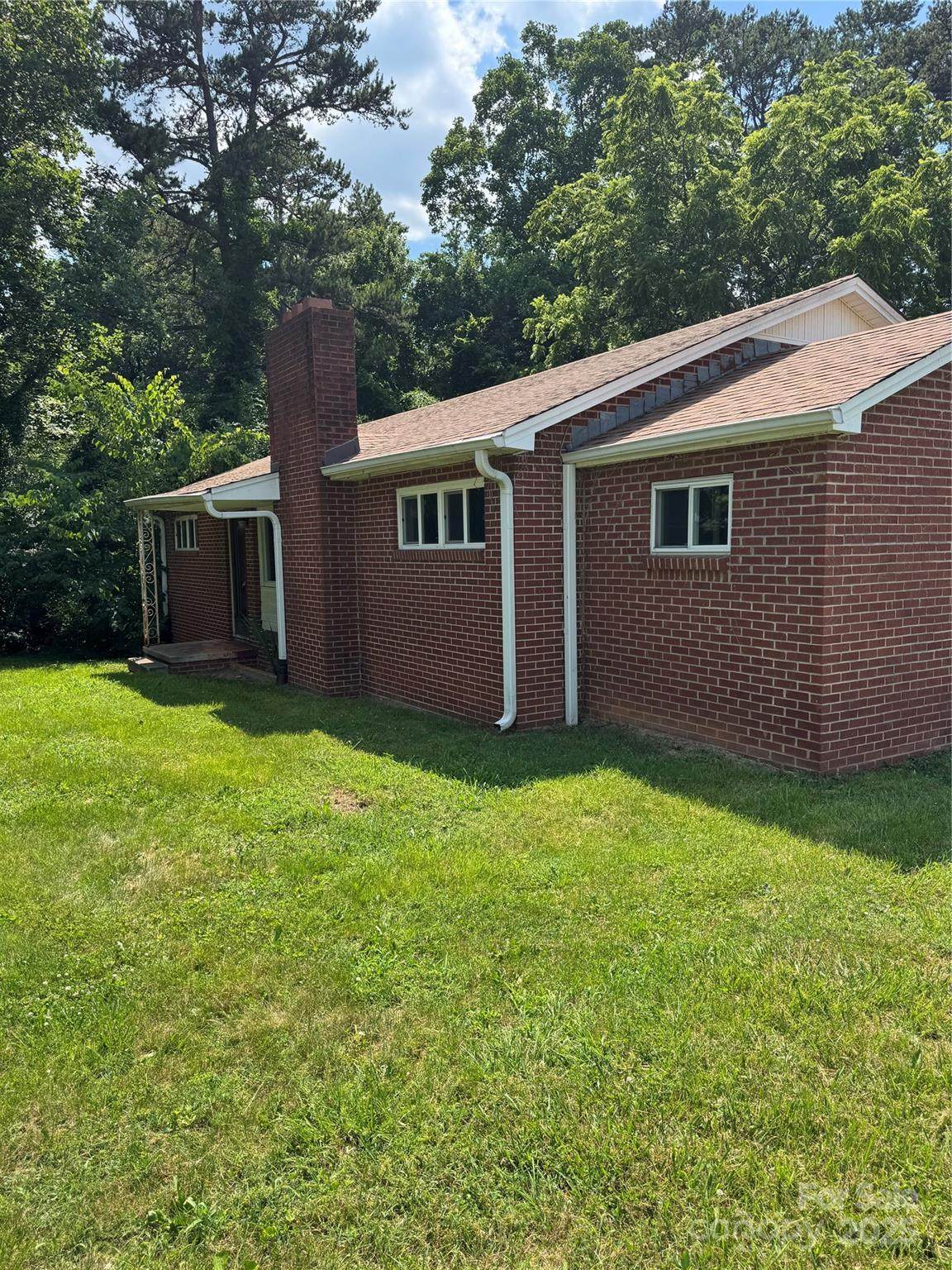 1239 8th Street - Photo 1