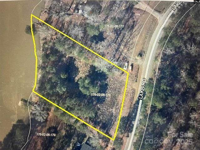 2984 Lake Road - Photo 1