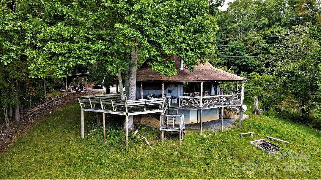 745 Broom Road - Photo 1