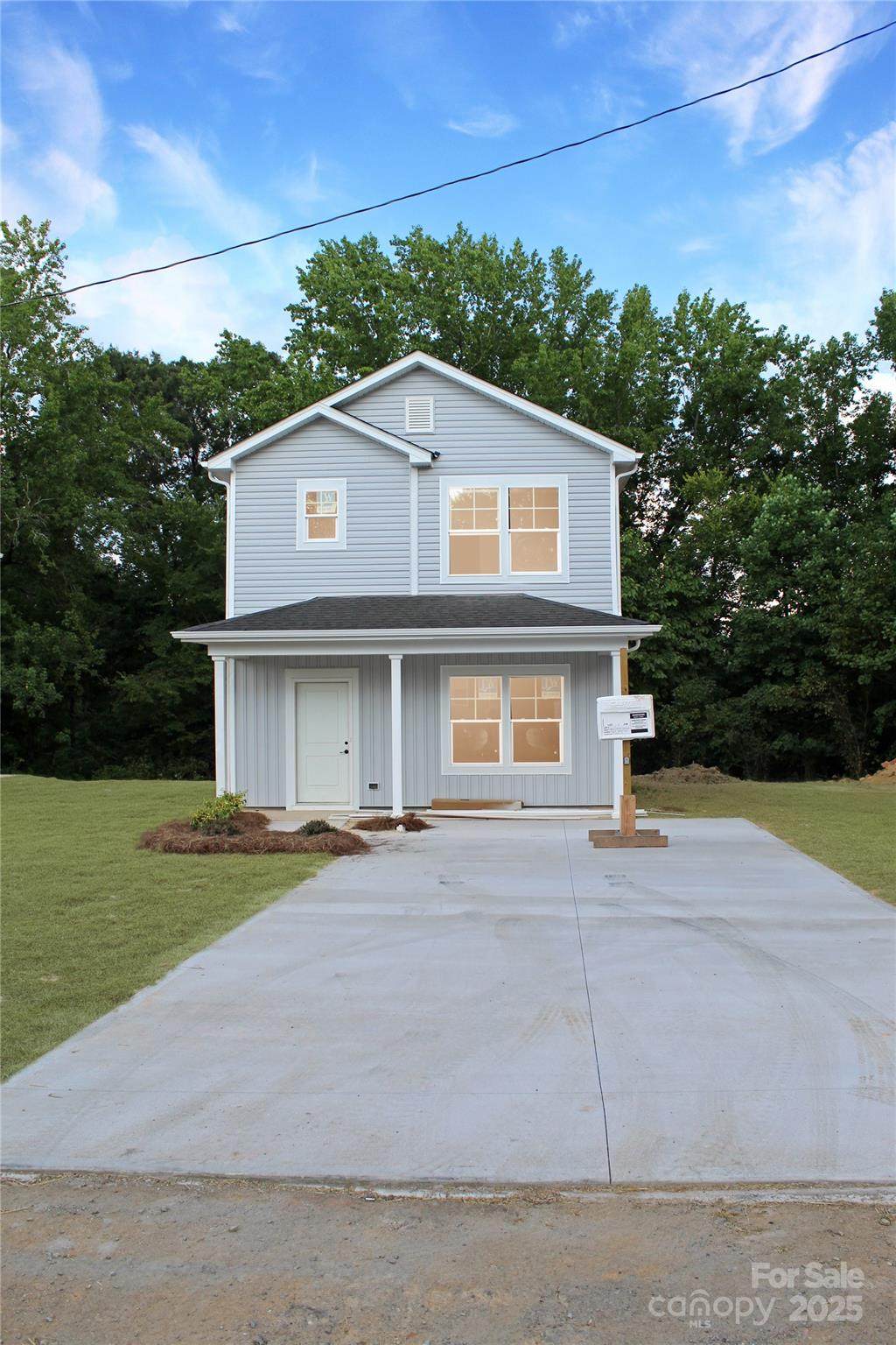 1011 Hunt Lane - Photo 1