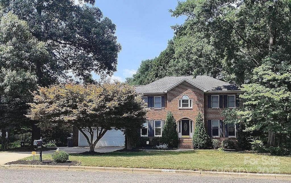 2640 Petersburg Court - Photo 1