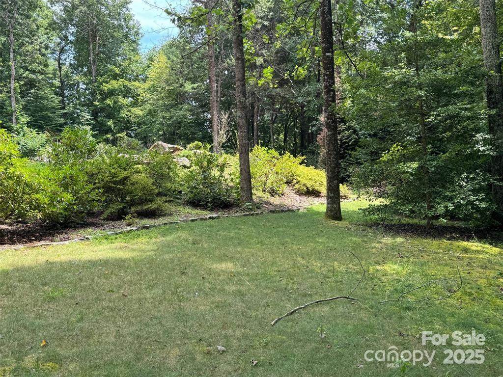 105 Maple Hill Drive - Photo 1
