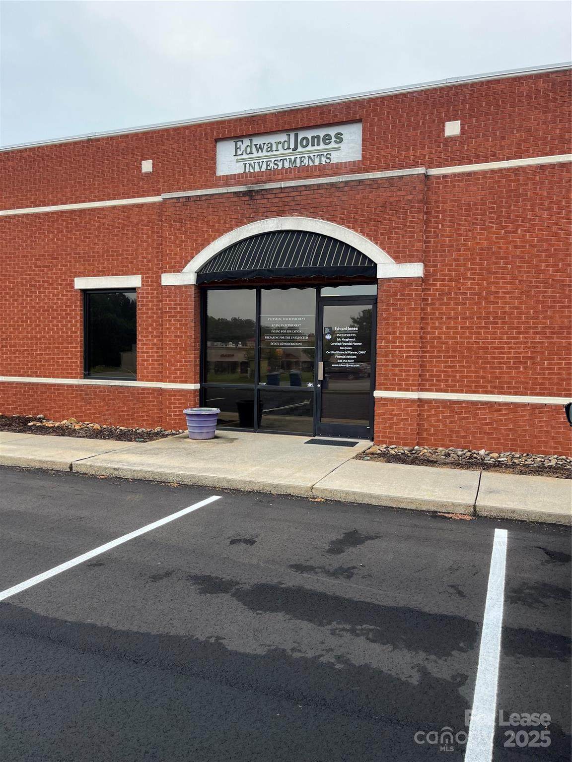 854 Valley Road - Photo 1