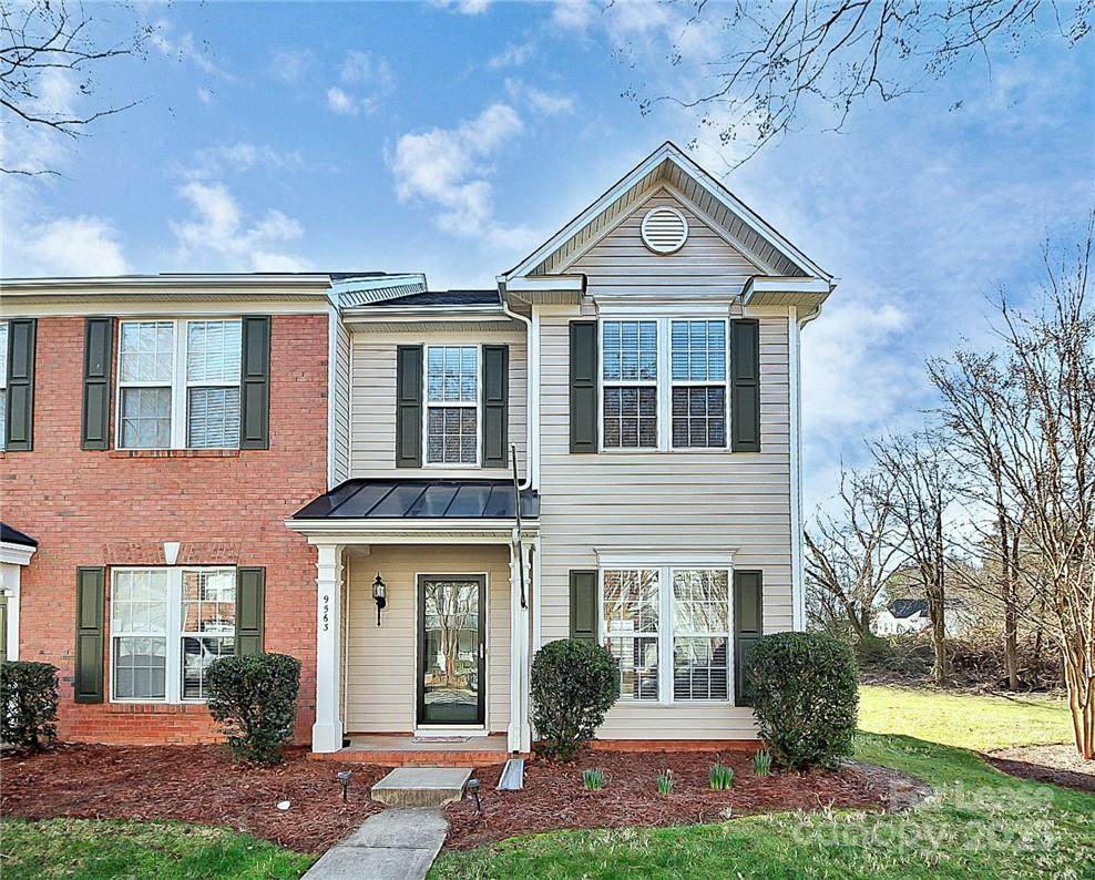 9563 Glenashley Drive - Photo 1