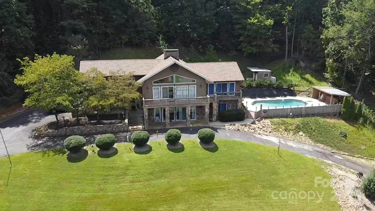 670 Picnic Way - Photo 1