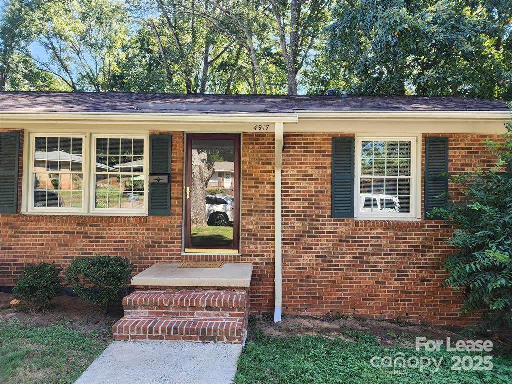 4917 Highlake Drive - Photo 1