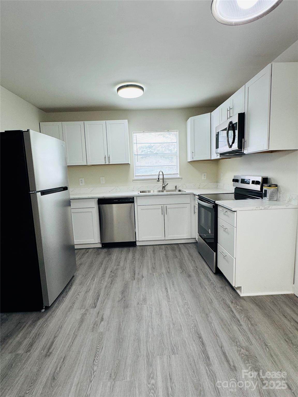 325 Hall Lane - Photo 1