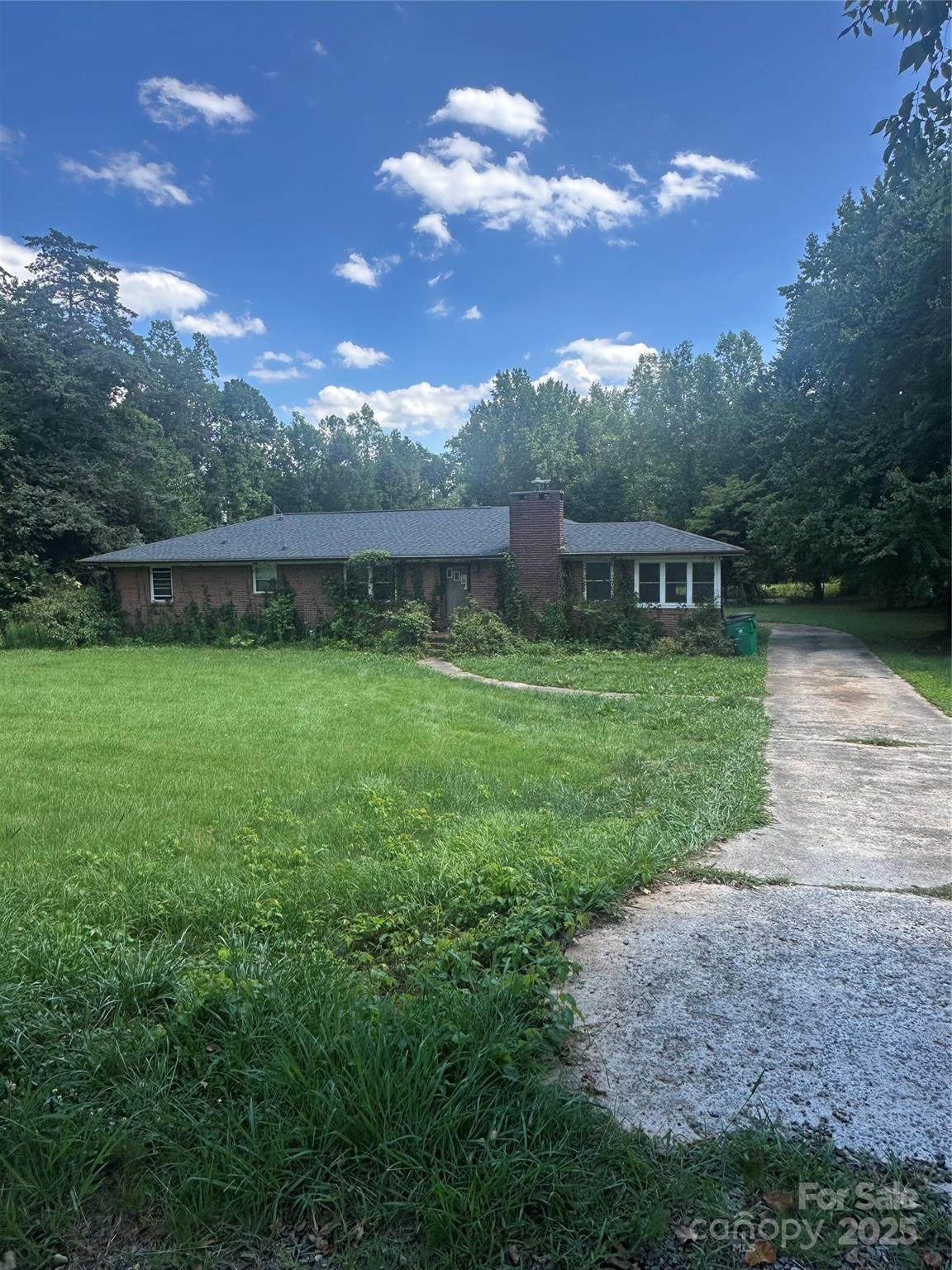 326 Neal Drive - Photo 1