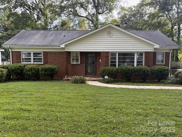 4034 Leeds Drive - Photo 1