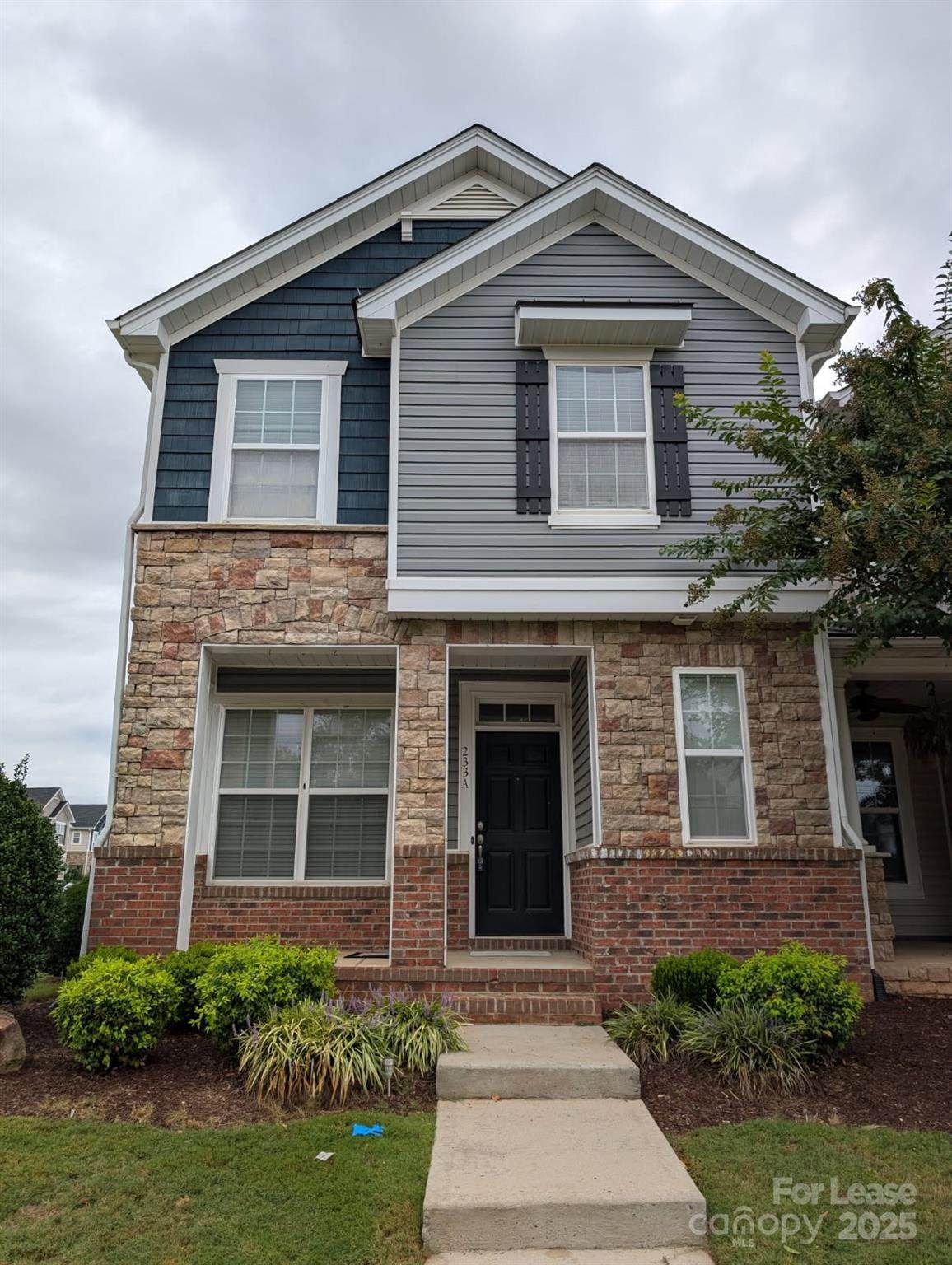 233 Waterlynn Road - Photo 1