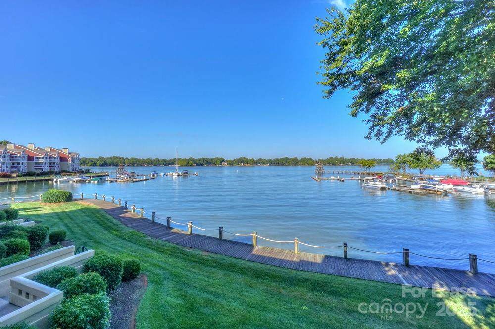 871 Southwest Drive - Photo 1