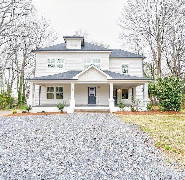 311 Gold Street - Photo 1