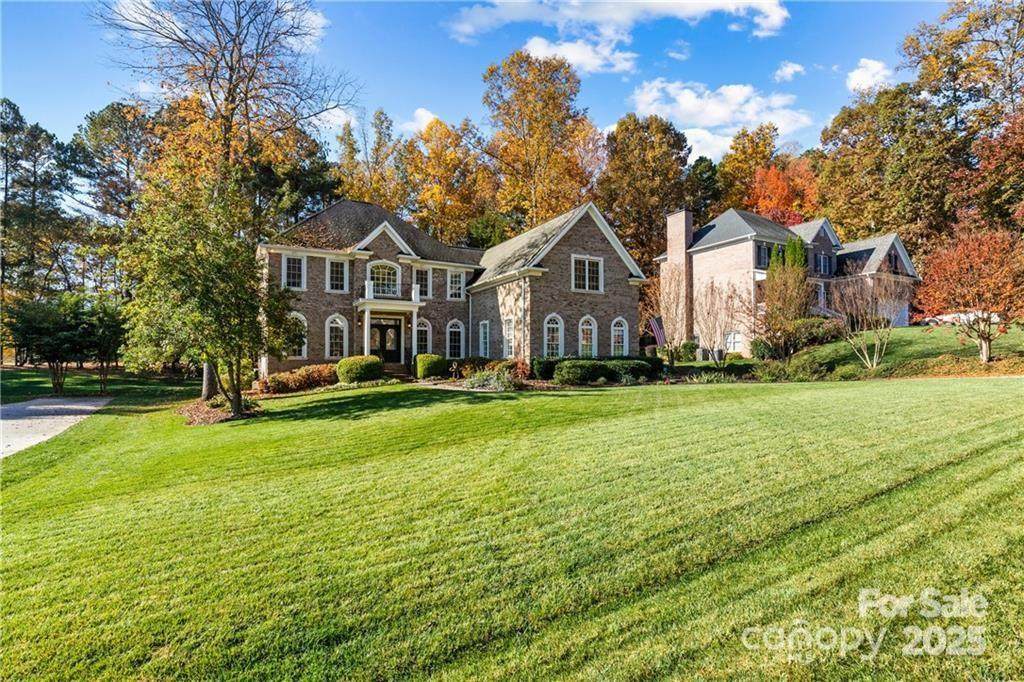 7736 Turnberry Lane - Photo 1