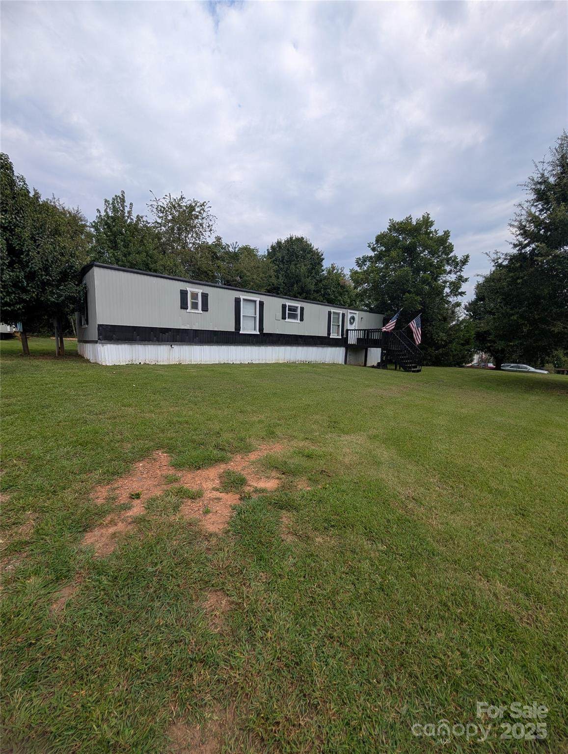 126 Cedarvale Drive - Photo 1