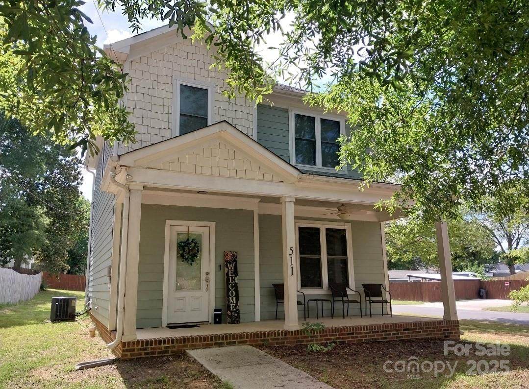 511 Carolina Avenue - Photo 1